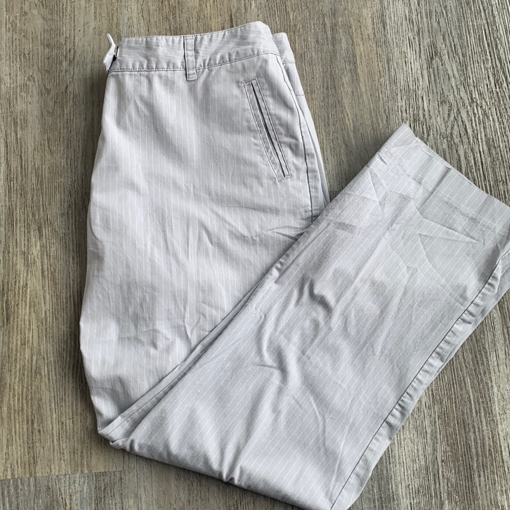 Lady Hagen grey and white pinstripe golf pants